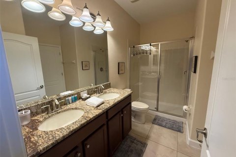 Casa en alquiler en Davenport, Florida, 7 dormitorios, 327.39 m2 № 1651425 - foto 13