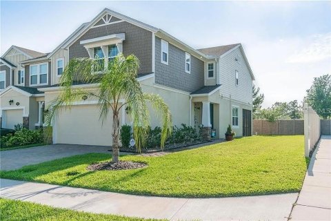 Adosado en Lutz, Florida 4 dormitorios, 194.91 m2 № 2120685