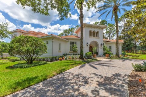 House in Windermere, Florida 4 bedrooms, 450.48 sq.m. № 1815706 - photo 2