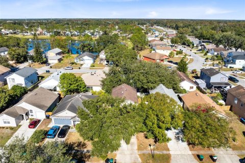 House in Orlando, Florida 3 bedrooms, 148.92 sq.m. № 1733145 - photo 20