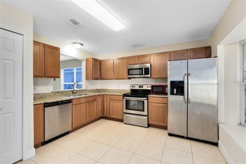 House in Orlando, Florida 3 bedrooms, 148.92 sq.m. № 1733145 - photo 6