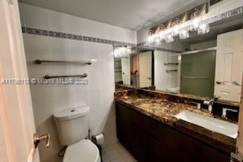 Condominio en alquiler en Miami Beach, Florida, 2 dormitorios, 110.55 m2 № 1707781 - foto 11