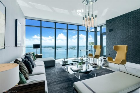 Condo in Miami, Florida, 3 bedrooms  № 1943416 - photo 7