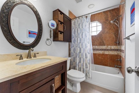 Condo in Boca Raton, Florida, 2 bedrooms  № 2428164 - photo 16