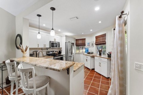 Condo in Boca Raton, Florida, 2 bedrooms  № 2428164 - photo 2