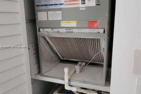 Copropriété à louer à Miramar, Floride: 3 chambres, 100.33 m2 № 2010163 - photo 20