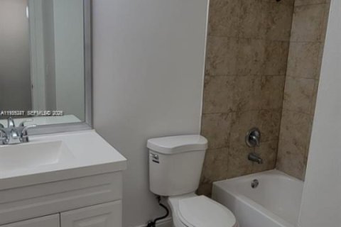 Copropriété à louer à Miramar, Floride: 3 chambres, 100.33 m2 № 2010163 - photo 16