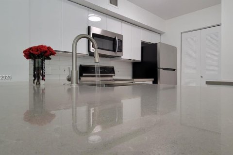 Copropriété à louer à Miramar, Floride: 3 chambres, 100.33 m2 № 2010163 - photo 3