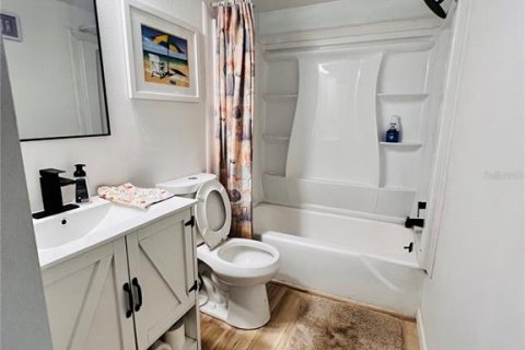 Купить кондоминиум в Нью-Порт-Ричи, Флорида 4 комнаты, 68м2, № 2218657 - фото 11