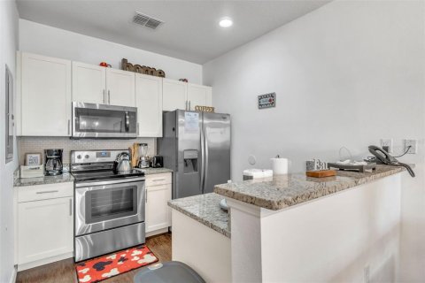 Adosado en venta en Kissimmee, Florida, 3 dormitorios, 120.77 m2 № 1915525 - foto 8