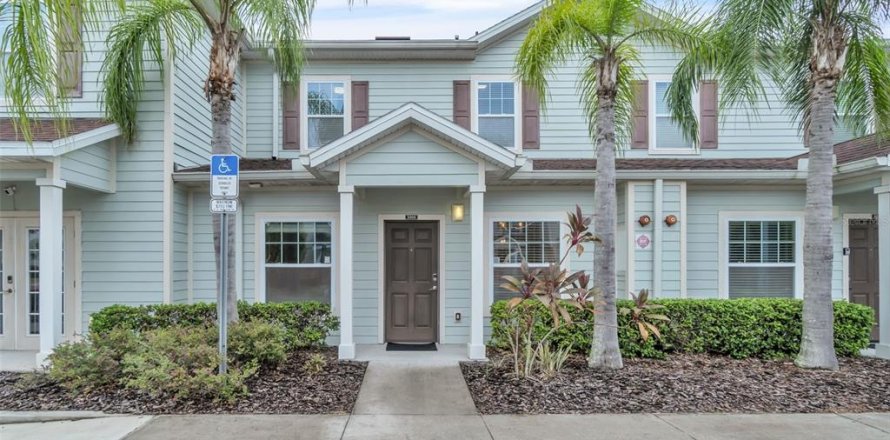 Adosado en Kissimmee, Florida 3 dormitorios, 120.77 m2 № 1915525