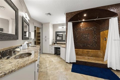 Casa en venta en Saint Petersburg, Florida, 7 dormitorios, 675.31 m2 № 2380974 - foto 21