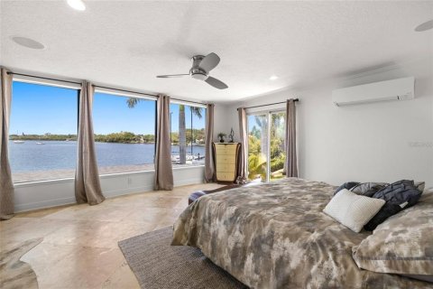 Casa en venta en Saint Petersburg, Florida, 7 dormitorios, 675.31 m2 № 2380974 - foto 16