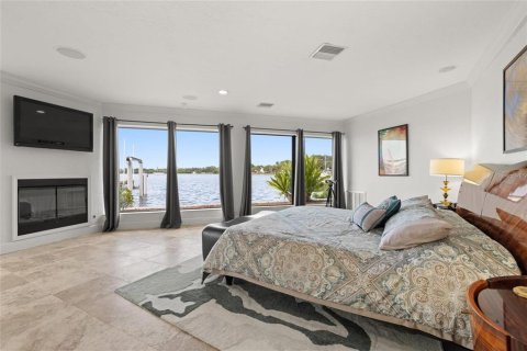 Casa en venta en Saint Petersburg, Florida, 7 dormitorios, 675.31 m2 № 2380974 - foto 25