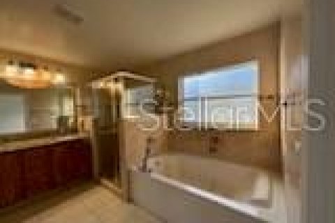 Casa en alquiler en Orlando, Florida, 3 dormitorios, 168.9 m2 № 1803736 - foto 7