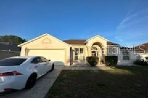 Casa en alquiler en Orlando, Florida, 3 dormitorios, 168.9 m2 № 1803736 - foto 1