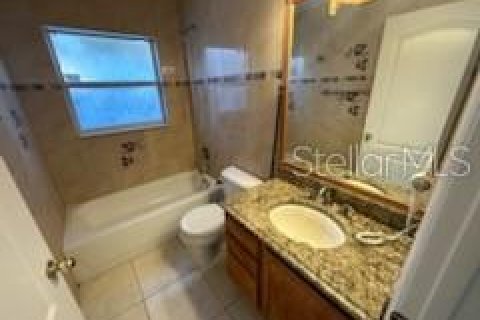 Casa en alquiler en Orlando, Florida, 3 dormitorios, 168.9 m2 № 1803736 - foto 18