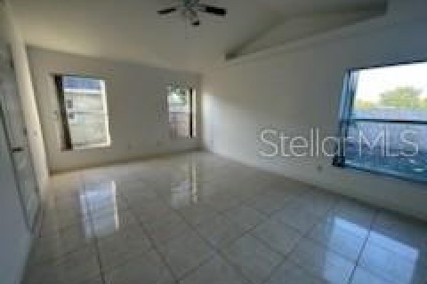 Casa en alquiler en Orlando, Florida, 3 dormitorios, 168.9 m2 № 1803736 - foto 6