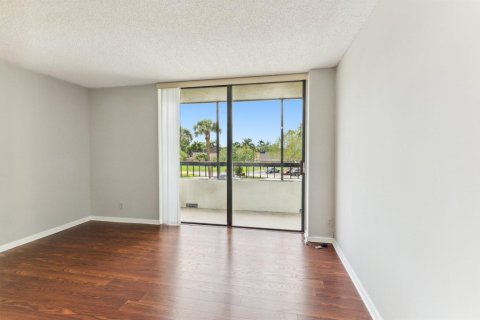 Condo in Boca Raton, Florida, 2 bedrooms № 2250992 - photo 16
