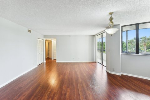Condo in Boca Raton, Florida, 2 bedrooms № 2250992 - photo 4