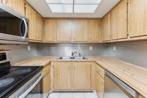 Condo in Boca Raton, Florida, 2 bedrooms № 2250992 - photo 14