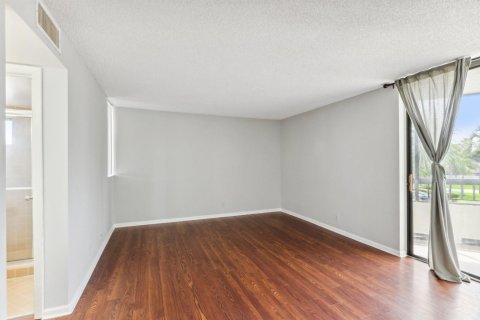 Condo in Boca Raton, Florida, 2 bedrooms № 2250992 - photo 19