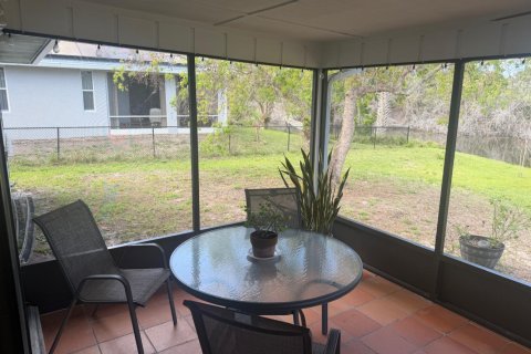 Villa ou maison à vendre à Port St. Lucie, Floride: 3 chambres, 115.29 m2 № 2146806 - photo 8