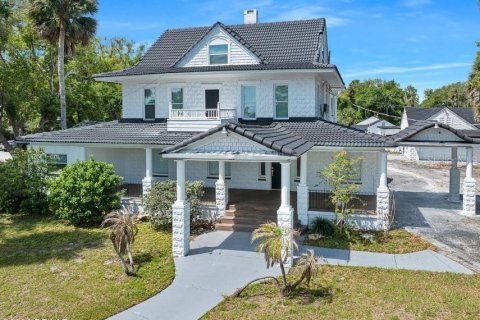 Propiedad comercial en Daytona Beach, Florida 837.24 m2 № 2229257