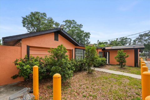 Propiedad comercial en alquiler en Orlando, Florida, 268.95 m2 № 1736793 - foto 3