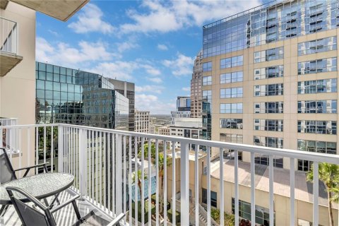 Condo in Orlando, Florida, 1 bedroom  № 2144077 - photo 19