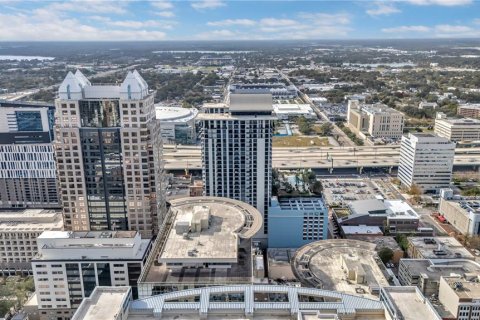 Condo in Orlando, Florida, 1 bedroom  № 2144077 - photo 30
