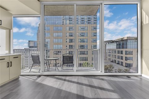 Condo in Orlando, Florida, 1 bedroom  № 2144077 - photo 13