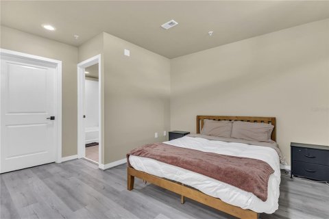 Condo in Orlando, Florida, 1 bedroom  № 2144077 - photo 15