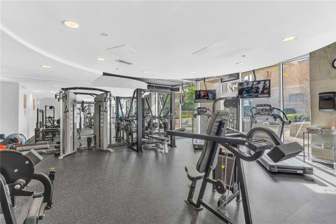 Condo in Orlando, Florida, 1 bedroom  № 2144077 - photo 22