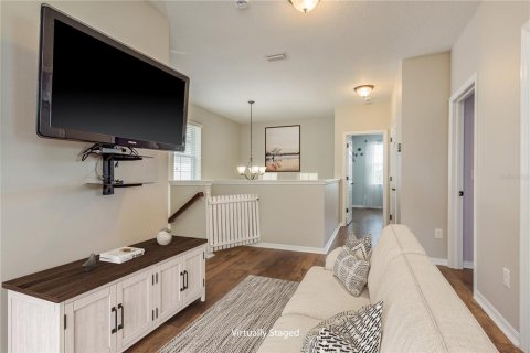 Casa en venta en Wesley Chapel, Florida, 5 dormitorios, 213.4 m2 № 1898619 - foto 19