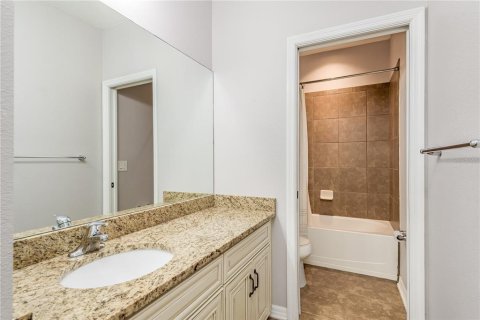 Casa en venta en Wesley Chapel, Florida, 5 dormitorios, 213.4 m2 № 1898619 - foto 28