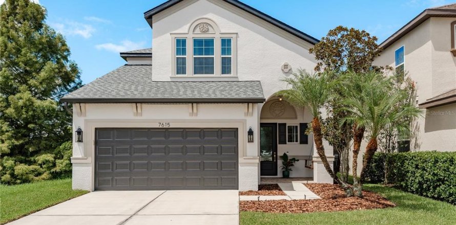Casa en Wesley Chapel, Florida 5 dormitorios, 213.4 m2 № 1898619
