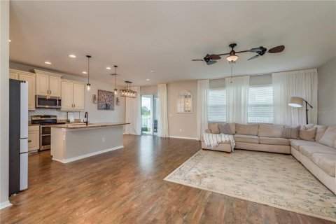 Casa en venta en Wesley Chapel, Florida, 5 dormitorios, 213.4 m2 № 1898619 - foto 8
