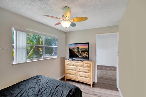 Copropriété à vendre à Tamarac, Floride: 2 chambres, 90.12 m2 № 1714926 - photo 23