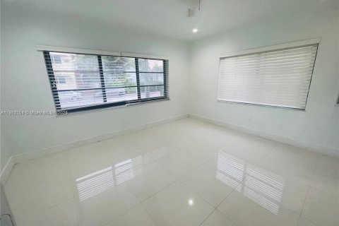 Copropriété à louer à Miami Beach, Floride: 1 chambre, 70.61 m2 № 1756785 - photo 9