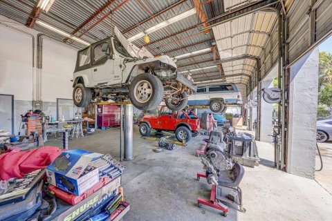 Купить коммерческую недвижимость в Палм-Харбор, Флорида 752.51м2, № 1917116 - фото 6