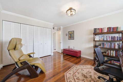 Condo in Hollywood, Florida, 2 bedrooms  № 2183211 - photo 14