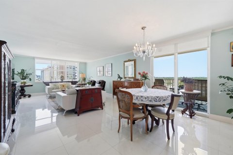 Condo in Hollywood, Florida, 2 bedrooms  № 2183211 - photo 4