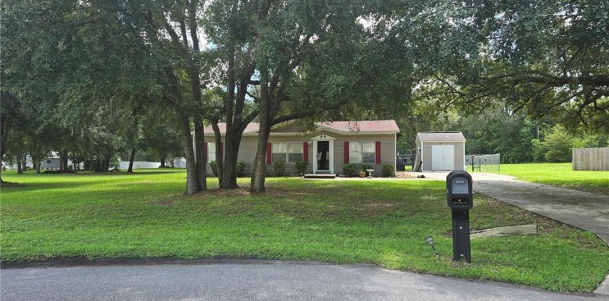 House in Ocala, Florida 2 bedrooms, 122.63 sq.m. № 1870795