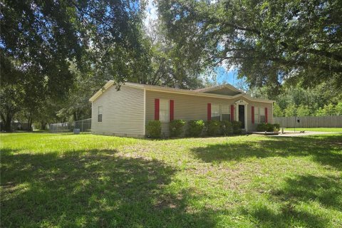House in Ocala, Florida 2 bedrooms, 122.63 sq.m. № 1870795 - photo 2