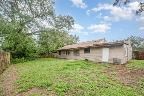 House in Titusville, Florida 2 bedrooms, 101.82 sq.m. № 1769751 - photo 22
