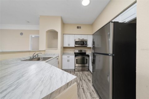 Condominio en venta en Orlando, Florida, 2 dormitorios, 102.84 m2 № 2210444 - foto 4
