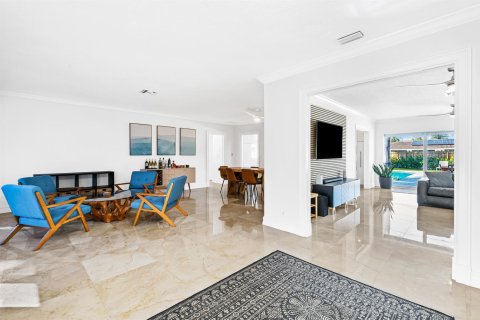 Villa ou maison à louer à Fort Lauderdale, Floride: 3 chambres, 188.68 m2 № 2182897 - photo 3