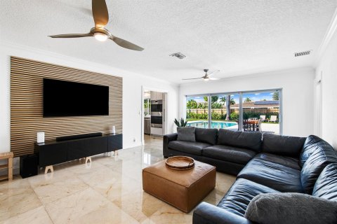 Villa ou maison à louer à Fort Lauderdale, Floride: 3 chambres, 188.68 m2 № 2182897 - photo 8