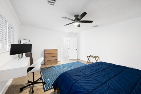 Villa ou maison à louer à Fort Lauderdale, Floride: 3 chambres, 188.68 m2 № 2182897 - photo 11